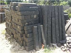 DARK GREY BASALT PALISADES