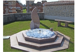 Lacus Regia Monumental Gardens Of Remembrance