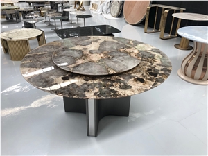 Patagonia Quartzite Round Dinner Table