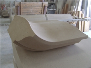 Railing with Semi Rijo Do Arrimal Limestone, Beige Limestone