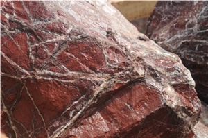 Rouge Royal Rocks Garden Boulders