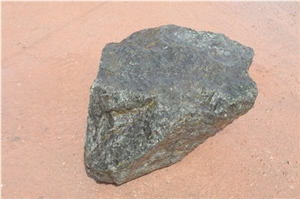 Verde Royal Stones, Garden Boulders